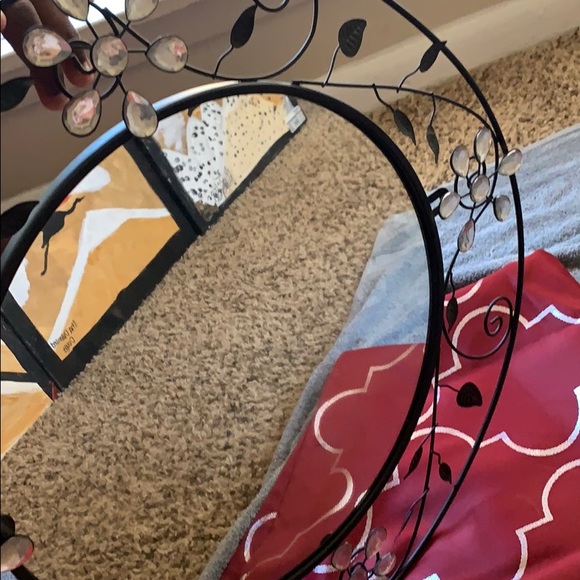 Mirror - Picture 1 of 4